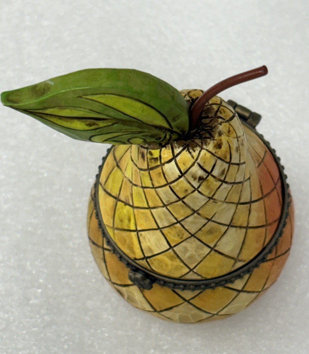 Jim Shore Designs 2006 Heartwood Creek Quilted 4″ Hinged Golden Pear Trinket Box