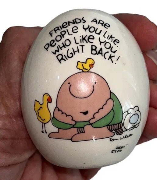 2 Vintage ZIGGY Comic Cartoon Collectible Ceramic Eggs~ 1982