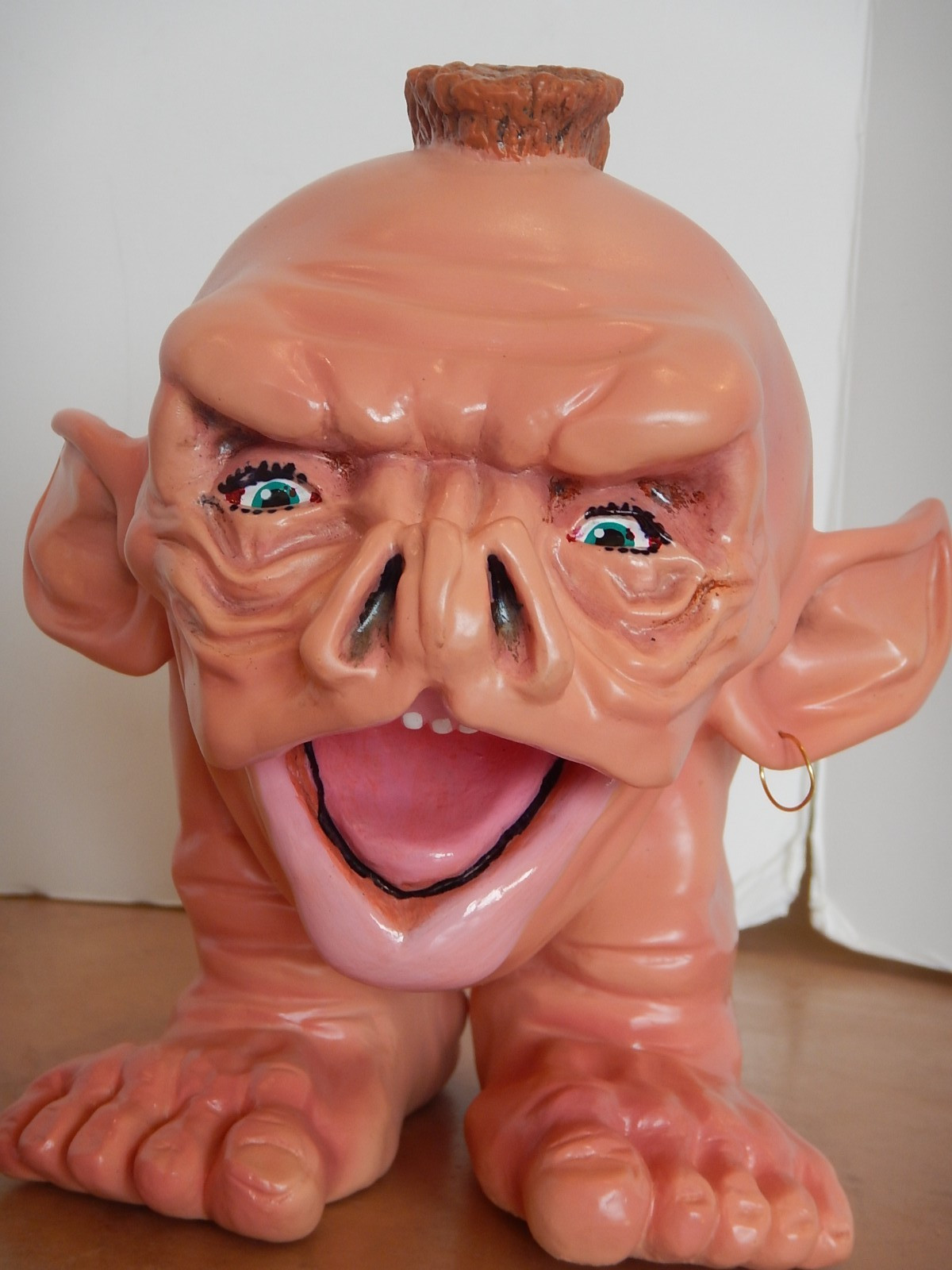 RARE UNUSUAL – A. BUTTHEAD VINYL FIGURE , FANTASY CARTOON CHARACTER STATUE, NOS