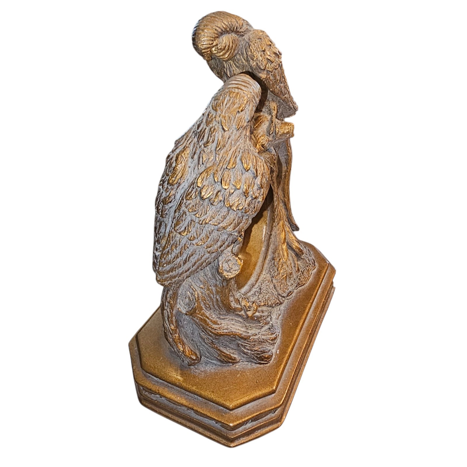 Parrots Platform Clock or Picture Holder Made Of Plaster Of Paris