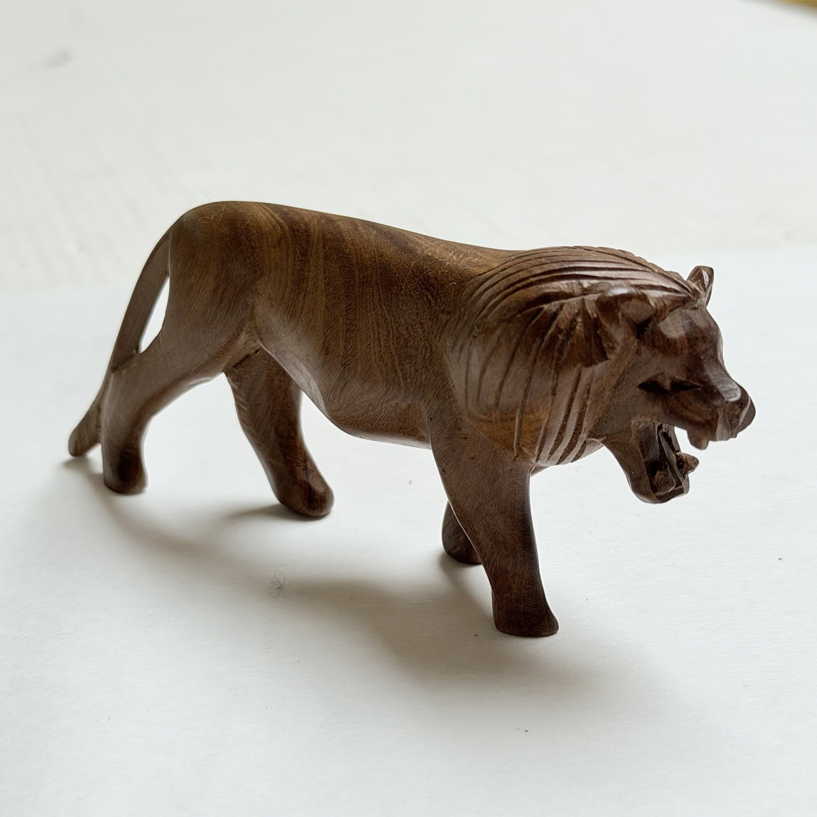 Vintage Hand Carved Roaring Lion Wood Sculpture Wooden Figurine Decor Gift