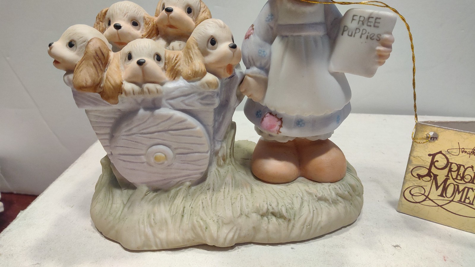 1977 Precious Moments God Loveth A Cheerful Giver – Free Puppies
