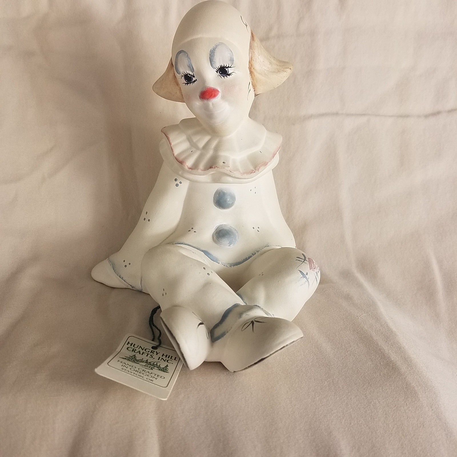 Hungry Hill Crafts Ceramic Clown Hand Crafted Oregon Pierrot 6.25 in NWT
