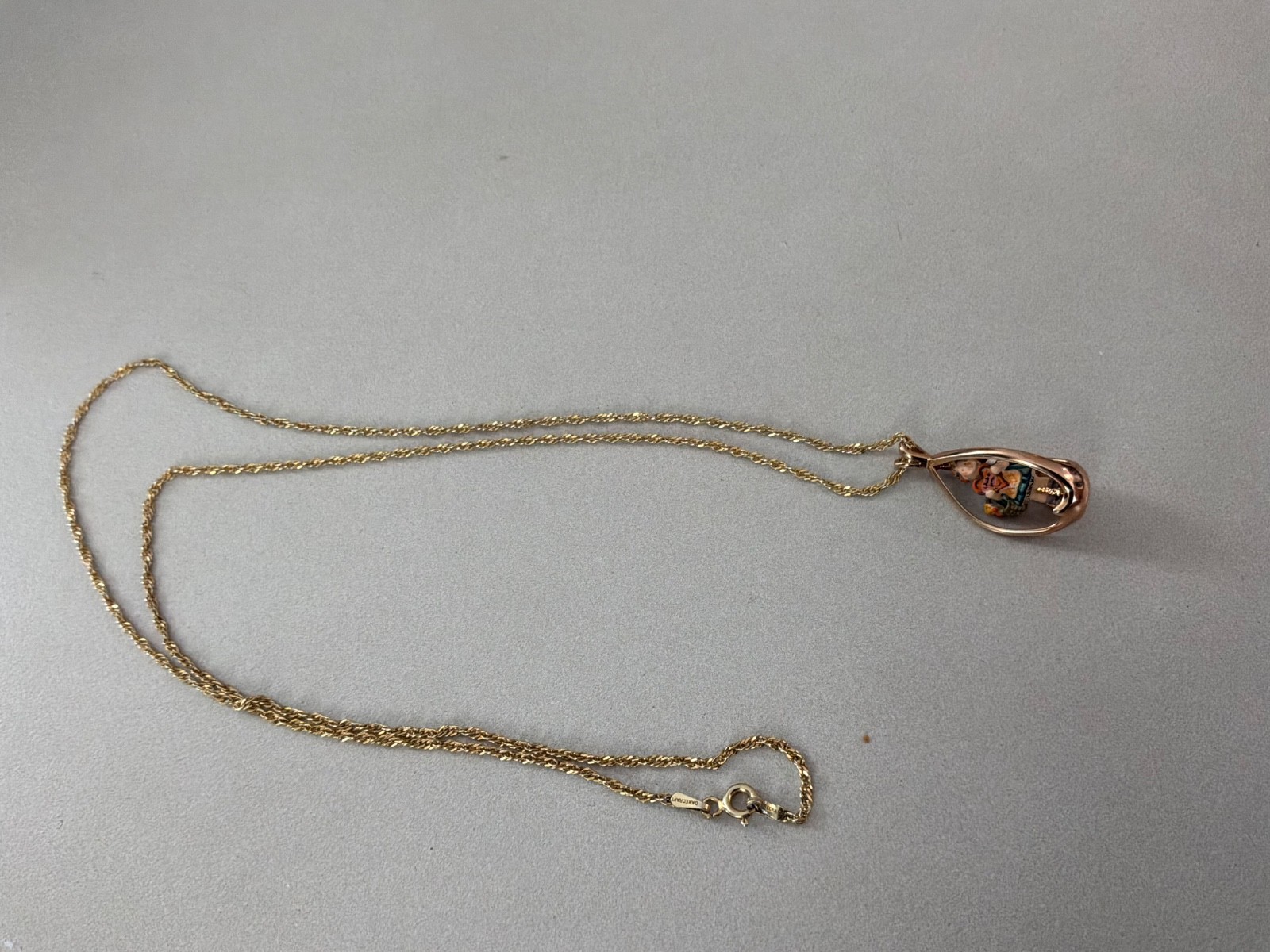 VTG Goebel Miniatures By Olszewski Goebel Collector’s Club Pendant Necklace 1982