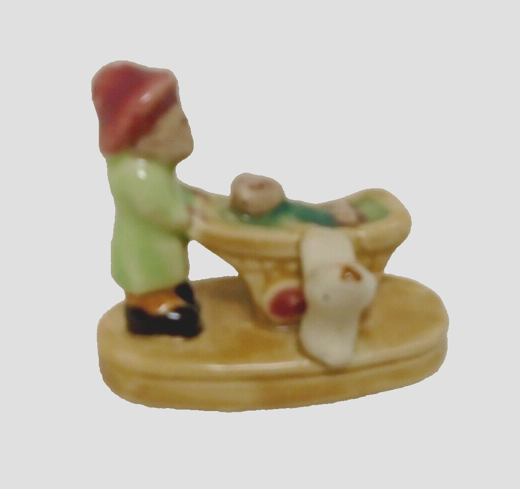 SMALL 2 3/4″ MAMA BEAR BABY IN CART FIGURINE W/TINY BIRD VINTAGE