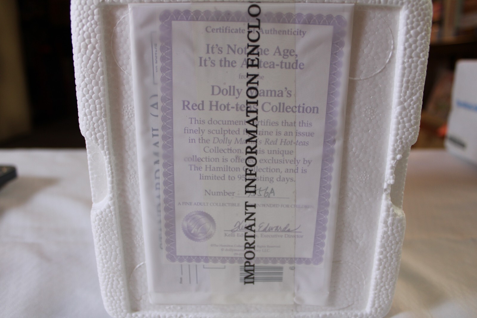 DOLLY MAMA`S RED HOT-TEAS COLLECTION #3556A with TAG