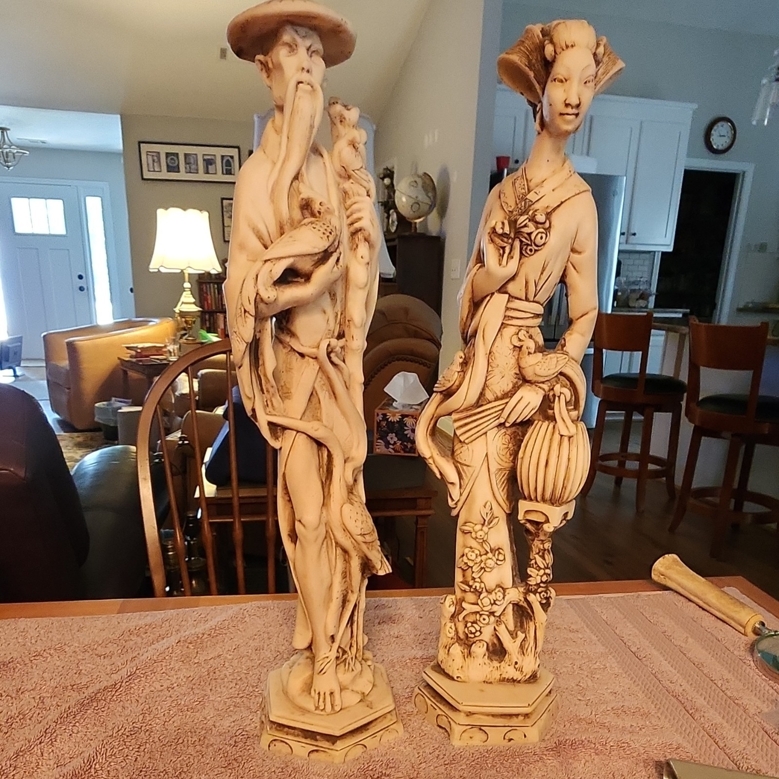 Sasa Italian Resin Asian Style Antique Finish Figurine Pair Beige Brown Carvings