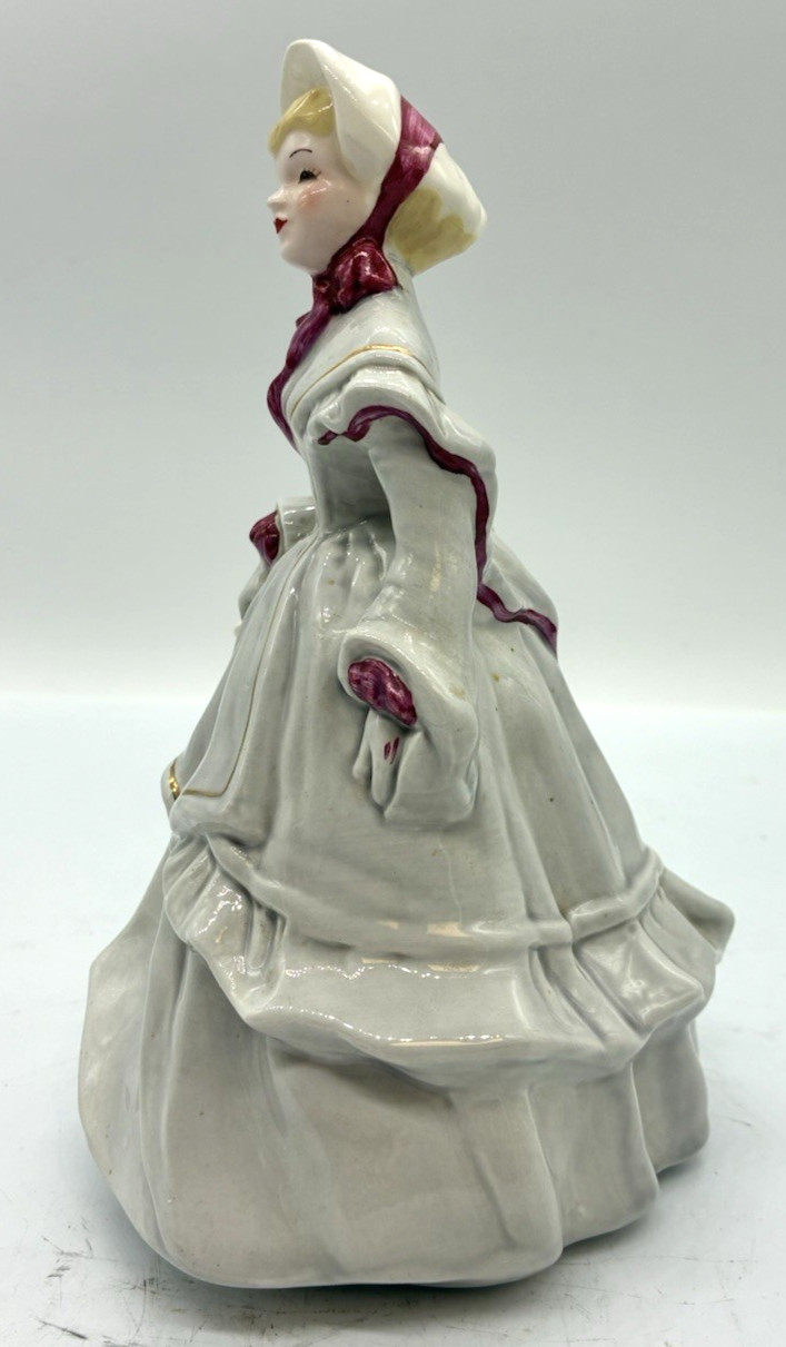 Florence Melanie Figurine