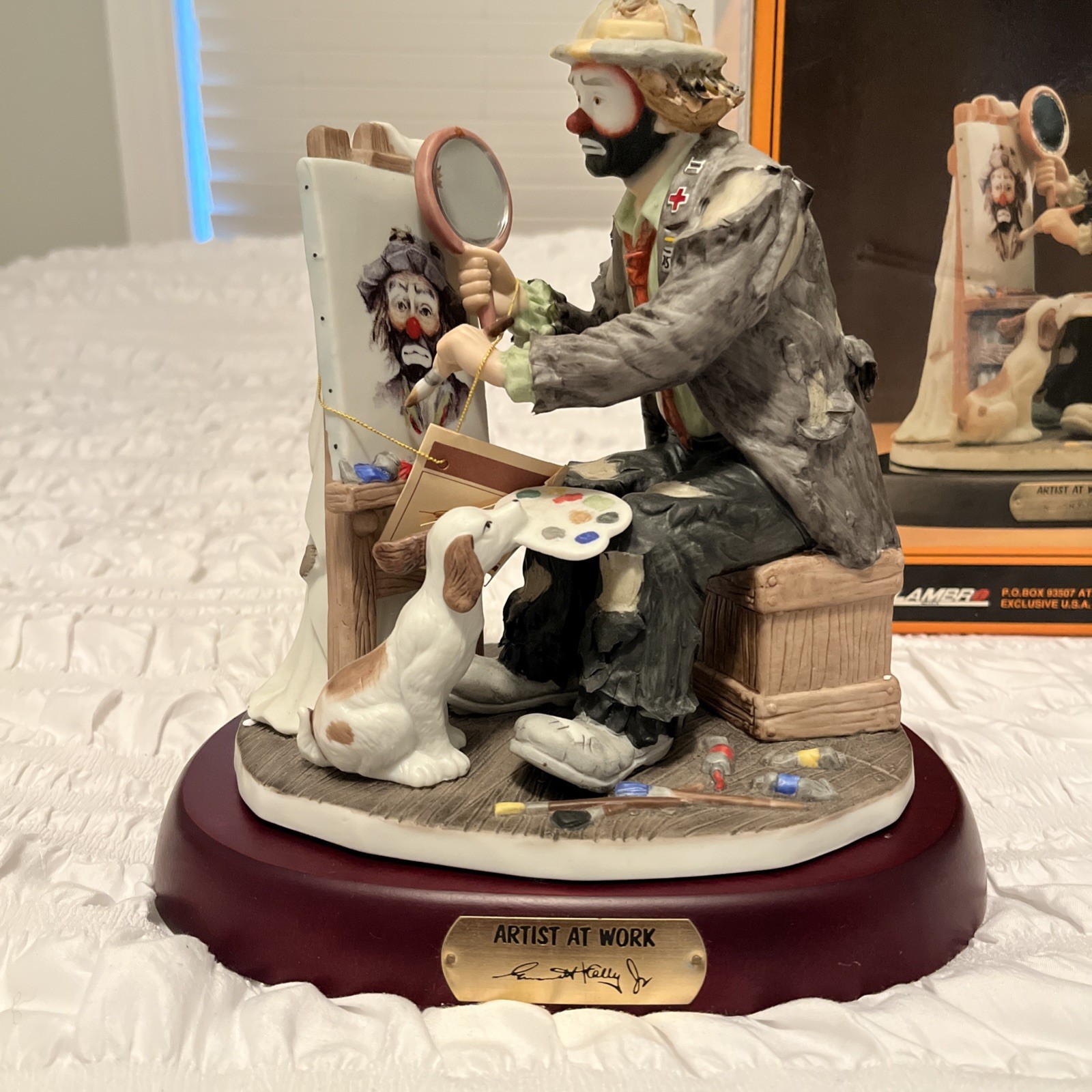 Emmett Kelly Jr. Artist At Work, Flambro Collection
