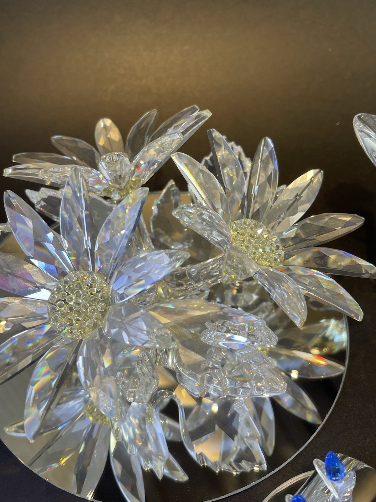 swarovski , maxi flower,lg&small tulip in stands&3 col daisies in stand,