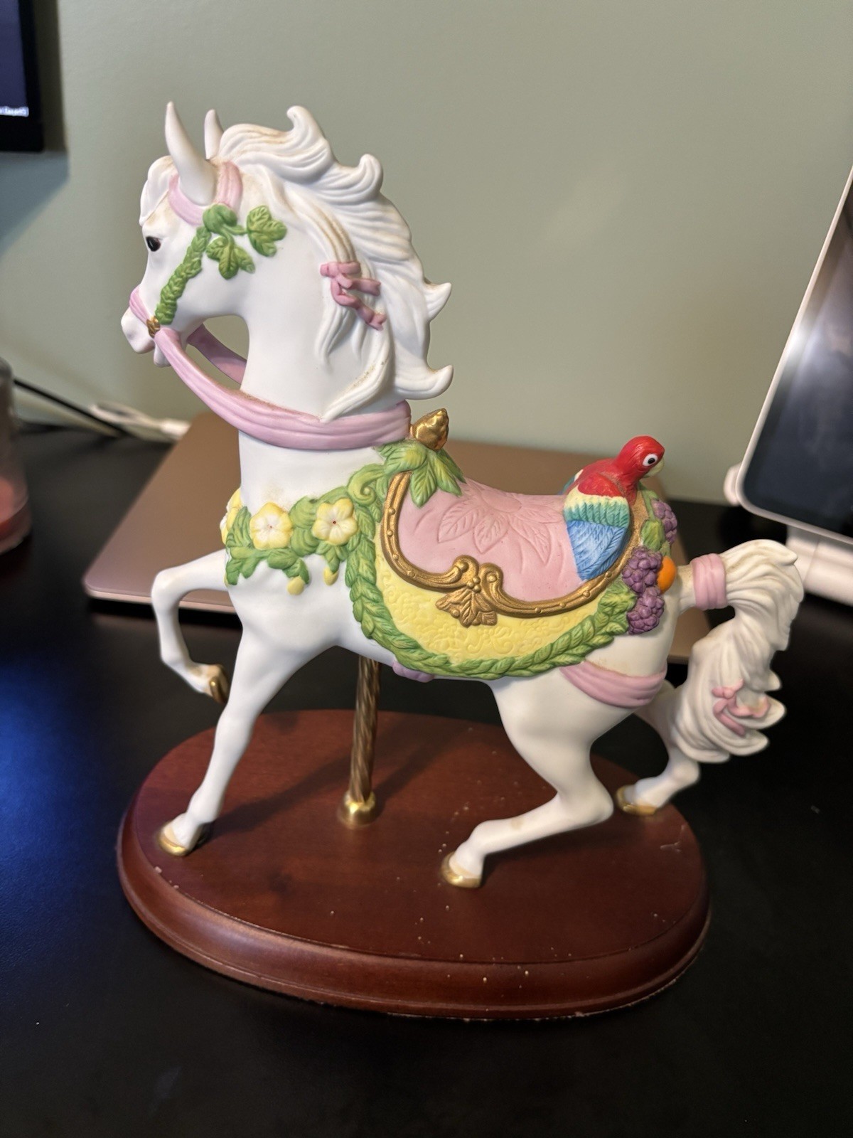 Lenox Carousel Porcelain Horse/Tropical Parrot Gold Trim Wood Pedestal Base 1992