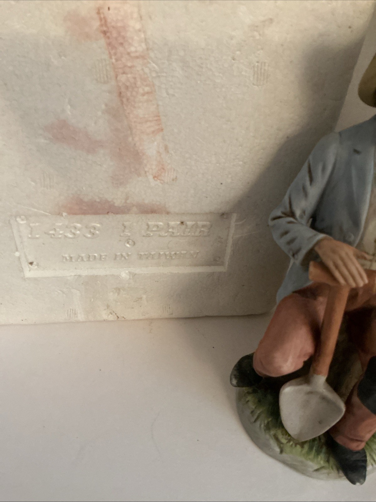 HOMCO Old Man and Woman Farmers Couple Porcelain Figurines 1433