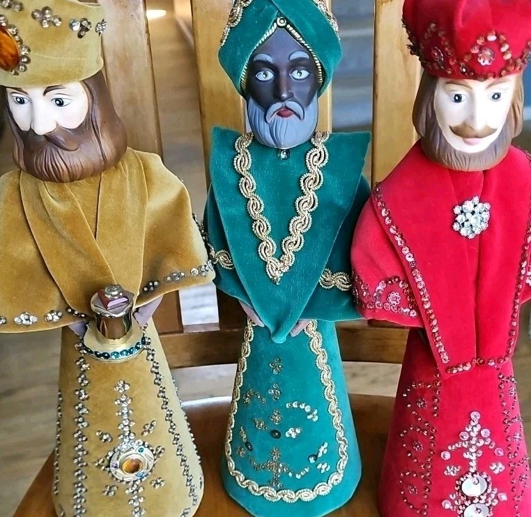 Vintage Three Wise Men Figures 1968 Dexter Thread Mills Great Colors! 14 In H.