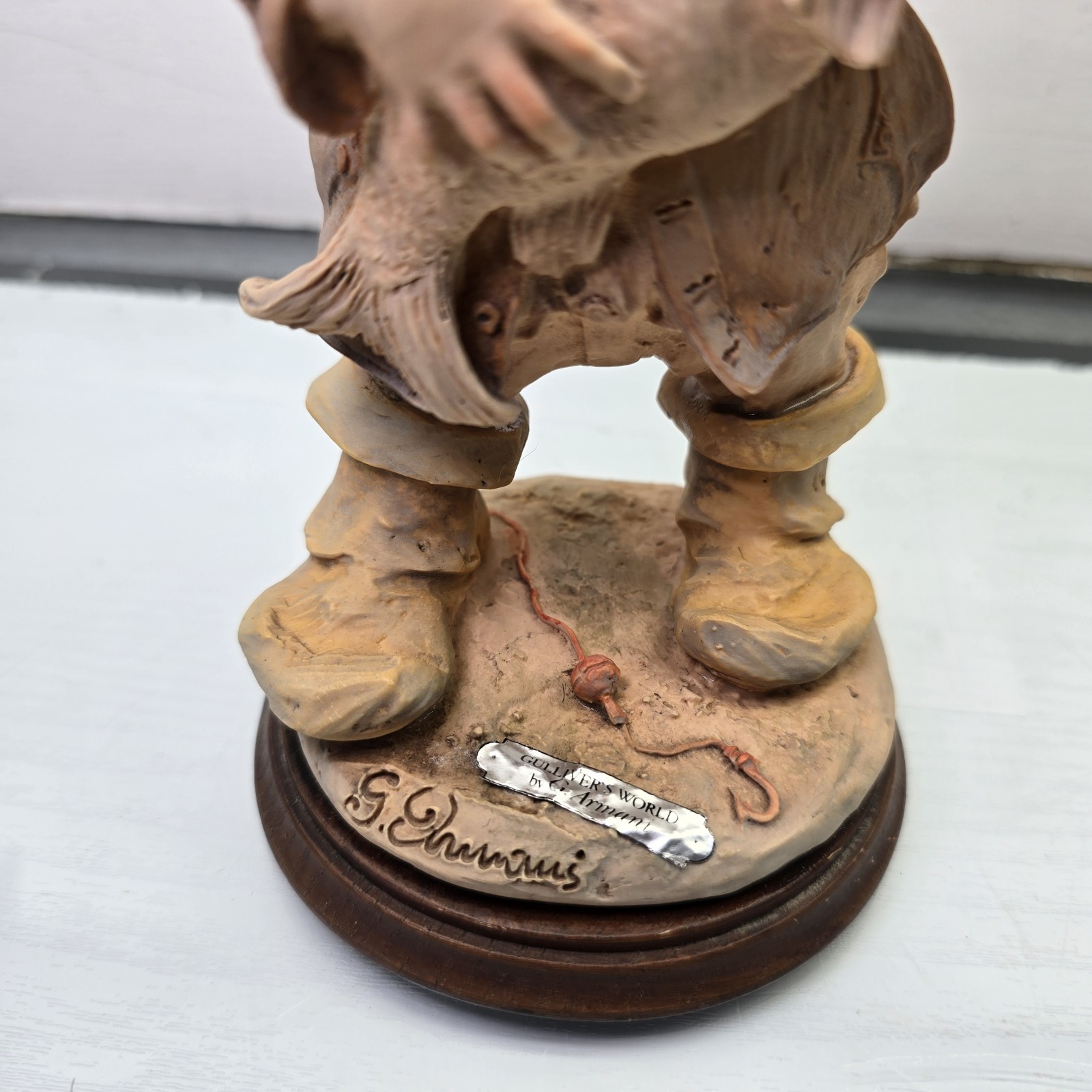Giuseppe Armani Gullivers World Mischievous Kid Boy Fish Figurine 8.5in