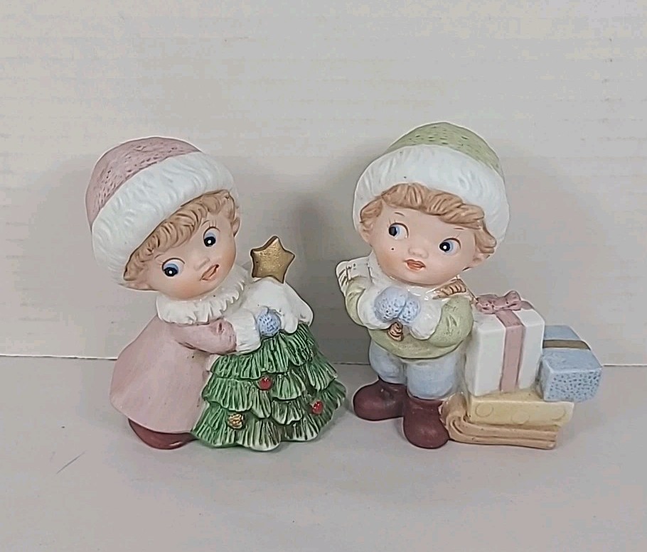 Homco Figurines Boy Gifts Girl Christmas Tree 5556 Vintage