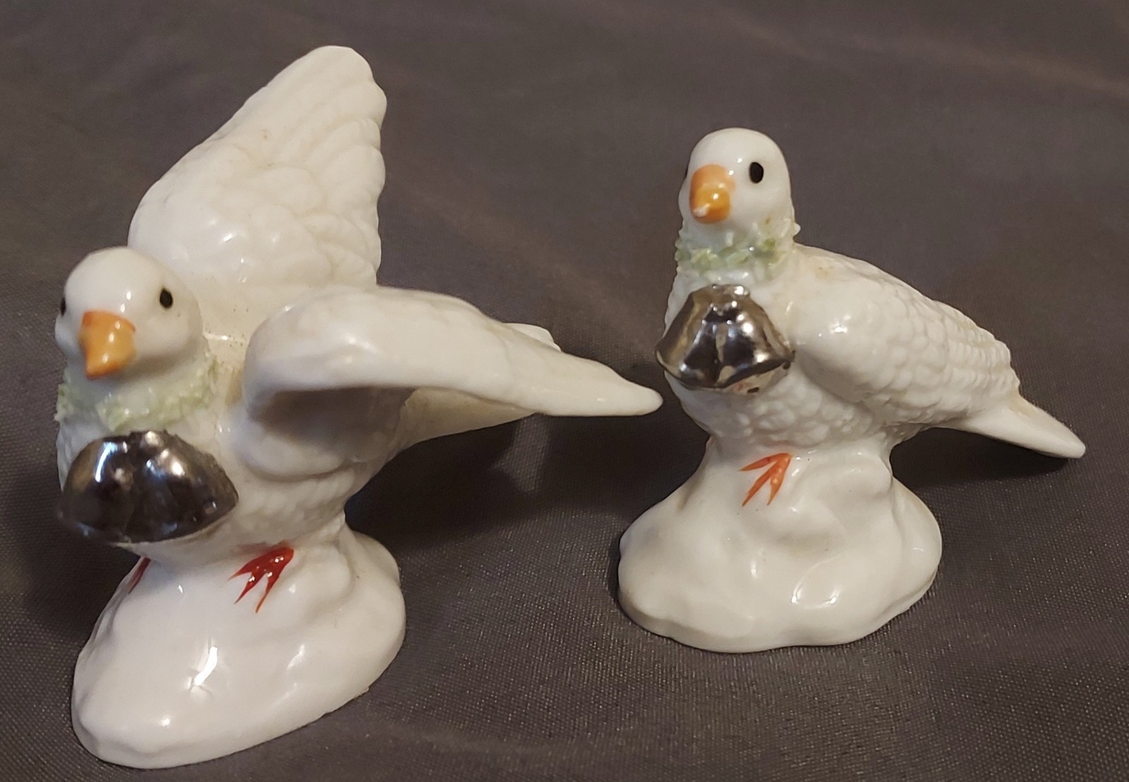 Two Enesco Vintage White Porcelain Doves Bird Pair Figurines Silver Bells