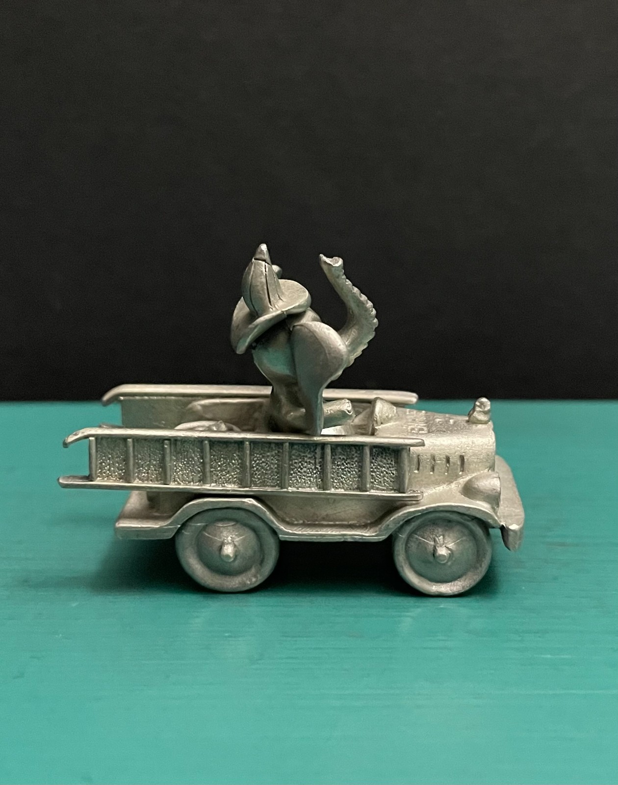 Spoontiques Pewter Elephant Fireman Fire Engine Truck Hose Hat Ladder Figurine