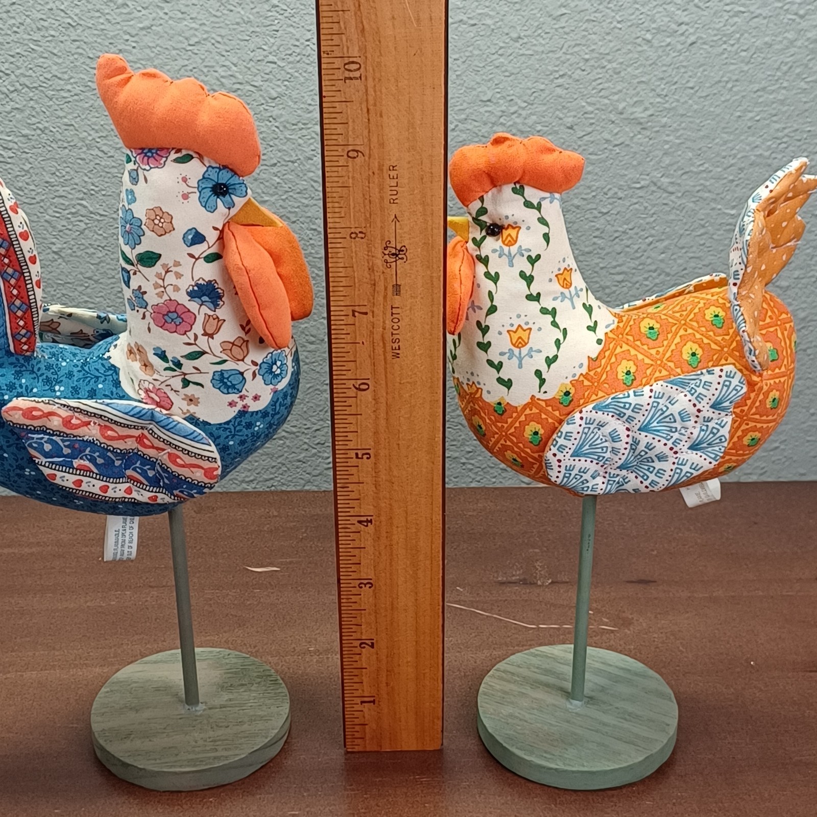 Avon Patchwork Pals Pomander Rooster & Hen on Wood Stand Farmhouse Decor 1980s