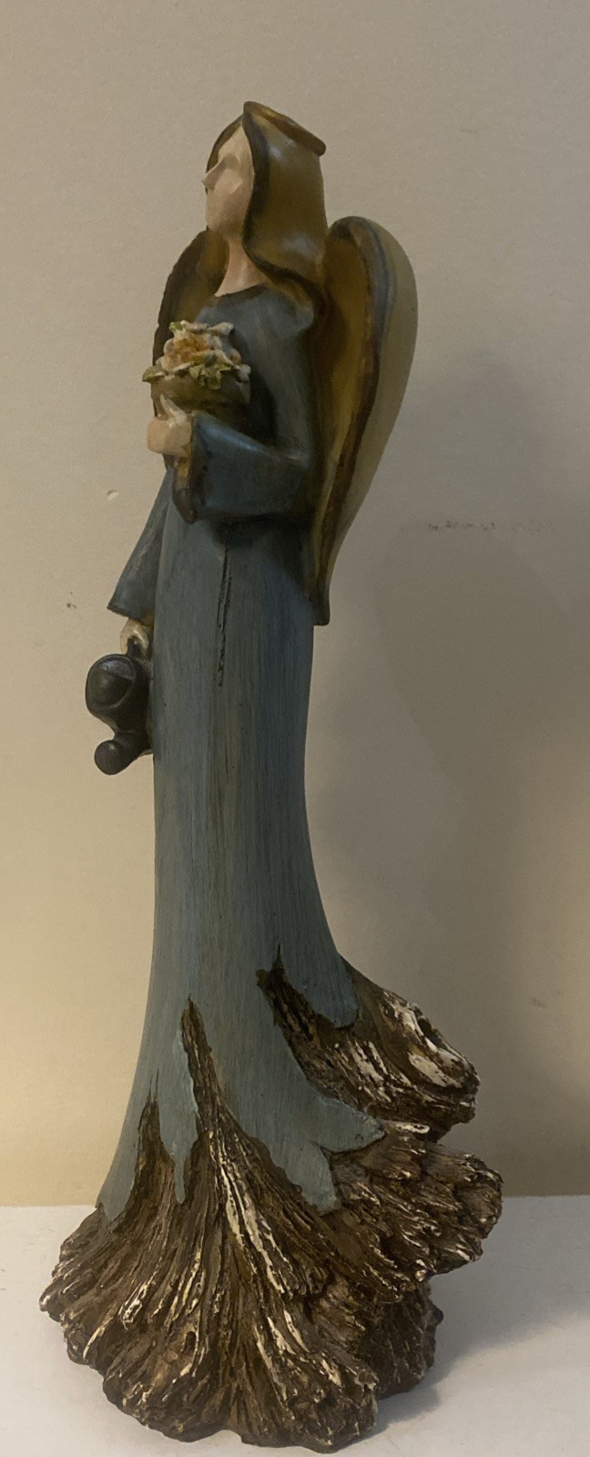 Kirkland Carved Painted Angel Statue Indoor/Outdoor Approx 15” VNT Garden Blue