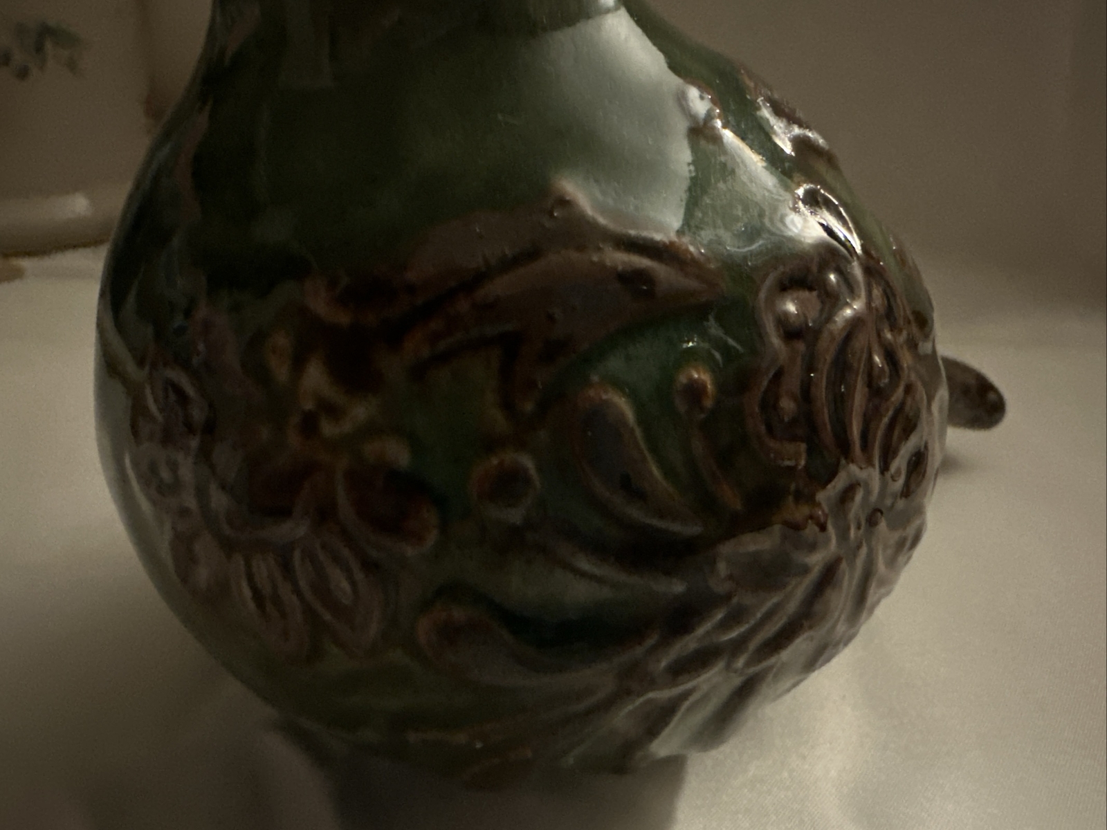 Glazed Green Brown Raised Floral Scroll Cracker Barrel Chubby Bird Figurine 7×5″