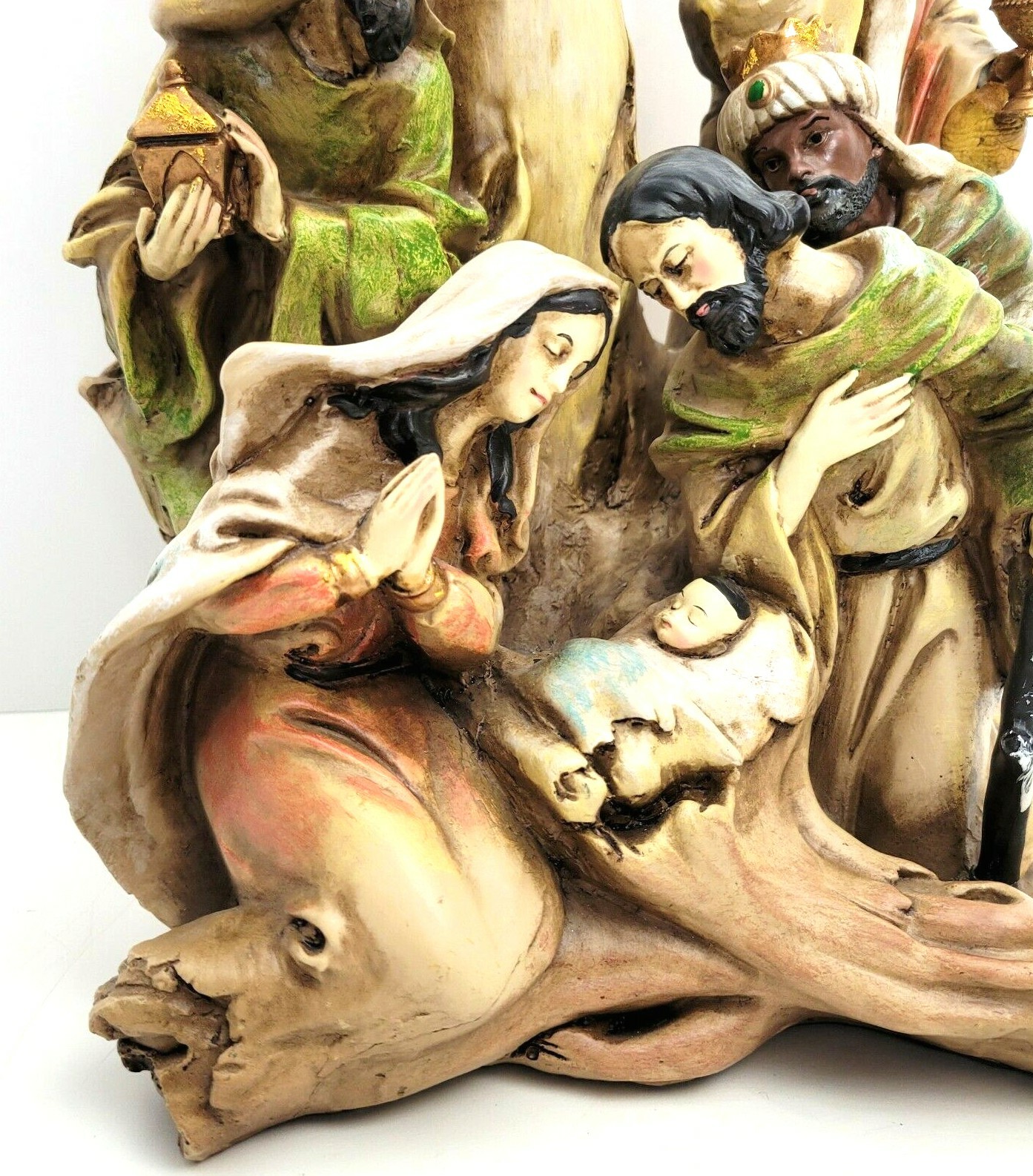 Nativity Scene Large Tabletop Statue 14″ Tall by 12″ Across Heavy 5.9 Lbs. READ