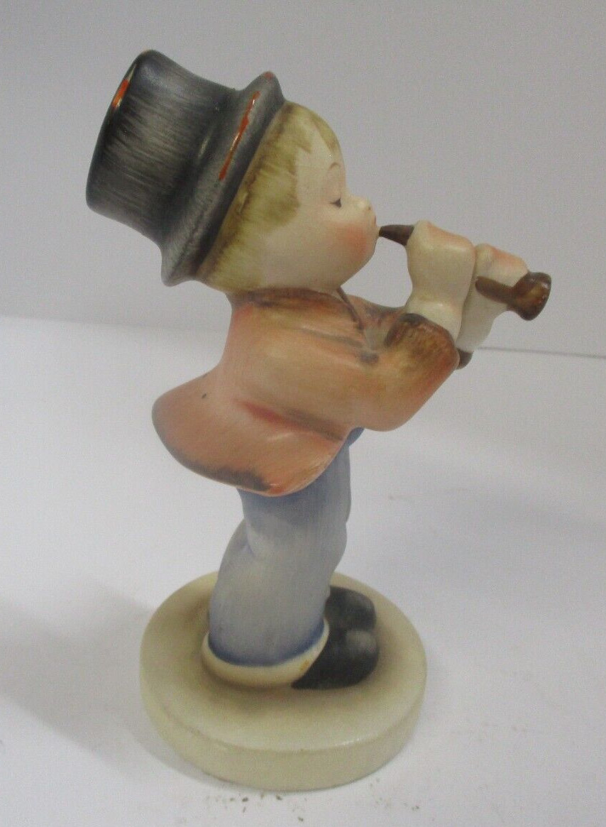 Vintage Napco Boy Flute Player With Hat