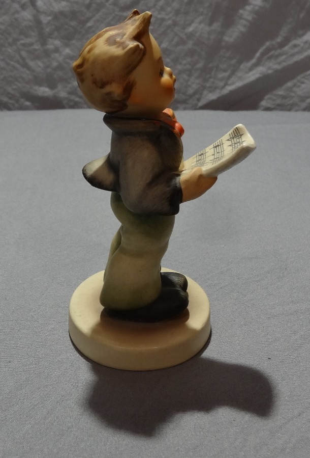 Goebel Hummel #135 “Soloist” Vintage Figurine – Germany –