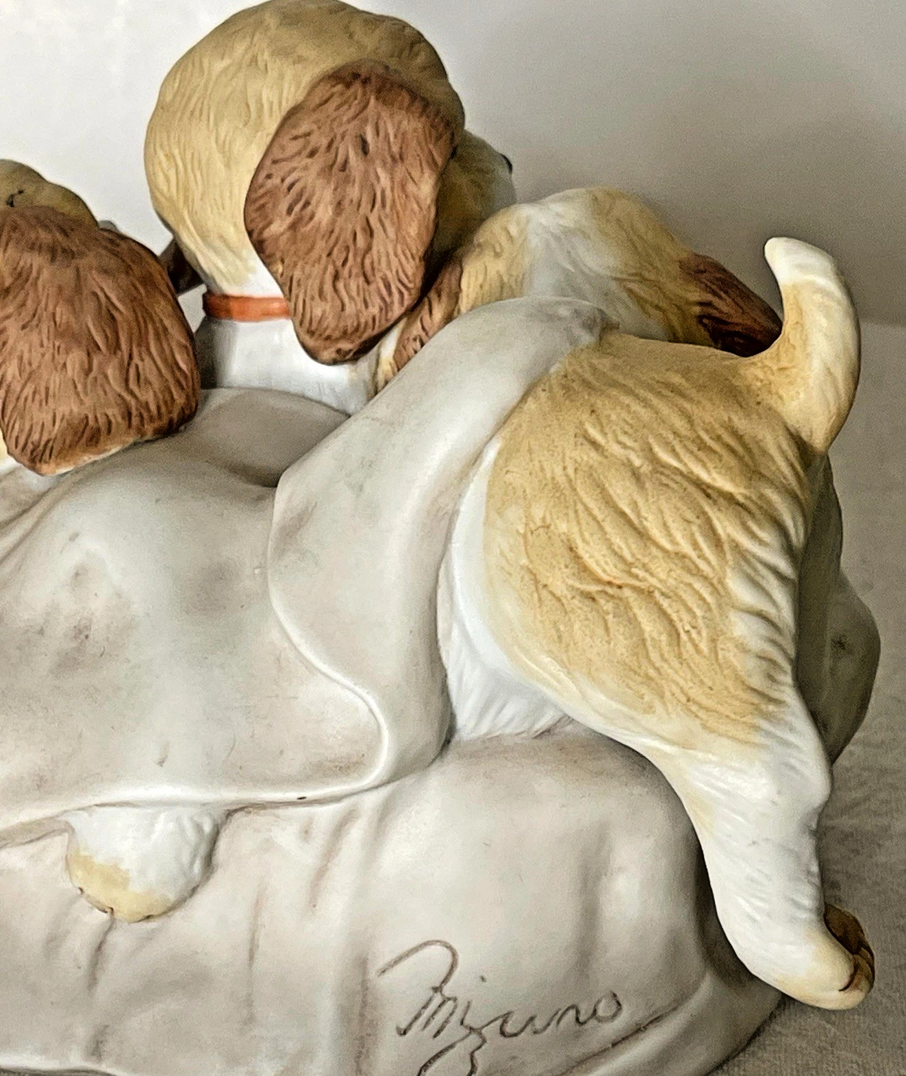 Vintage Homco 1990 Puppies In Basket Figurine Masterpiece Porcelain Dog Decor
