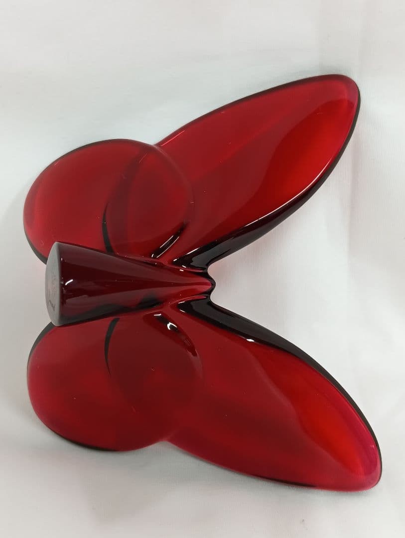Baccarat Lucky Butterfly Figurine Crystal Red Papillon 3.3 x 3.0 x 1.6 inch
