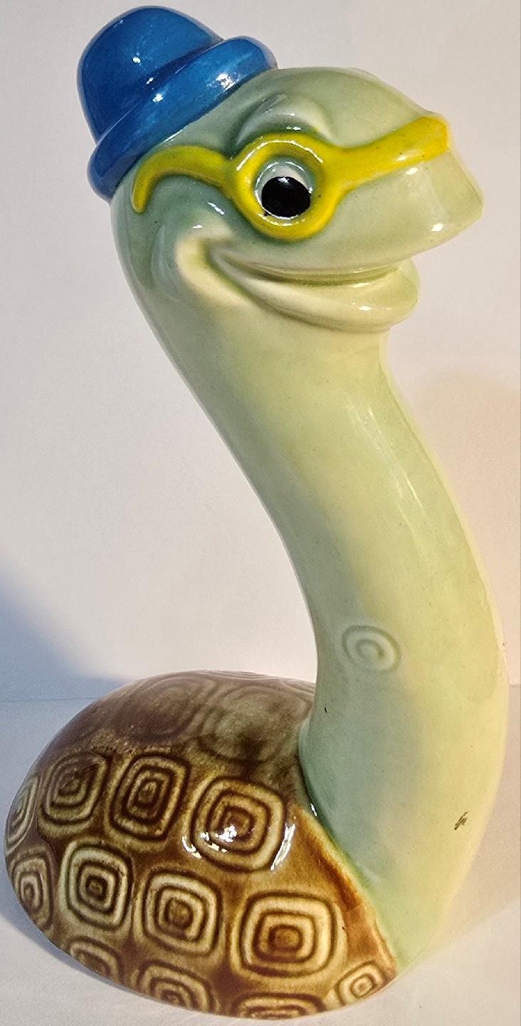 Vtg. Whimsical Cute Snail Wearing Glasses Figurine 1976 HANDCRAFT STUDIO OHIO
