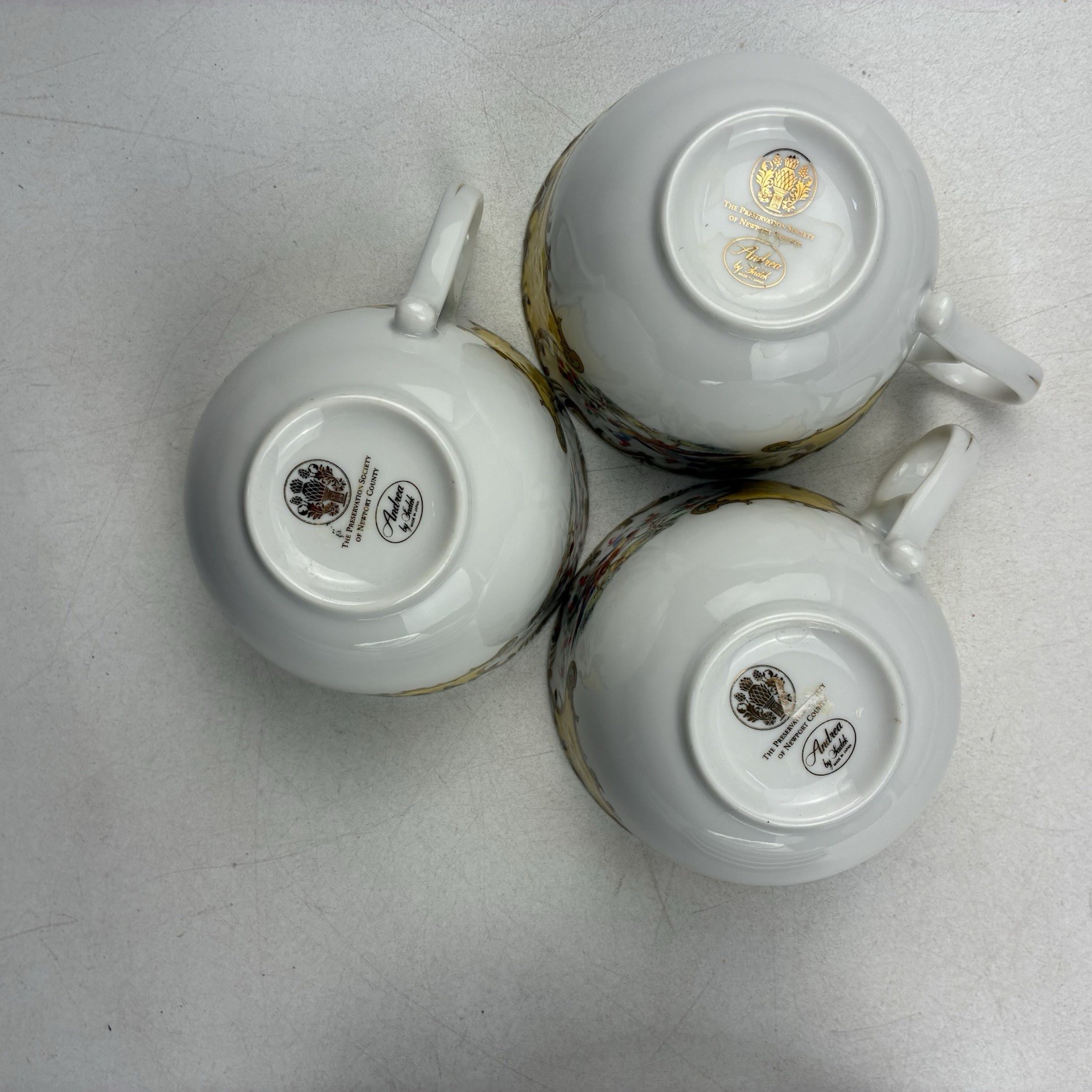 Late 20th Century Decorative Ceramic Cups & Saucers, Preservation Society 7 pcs