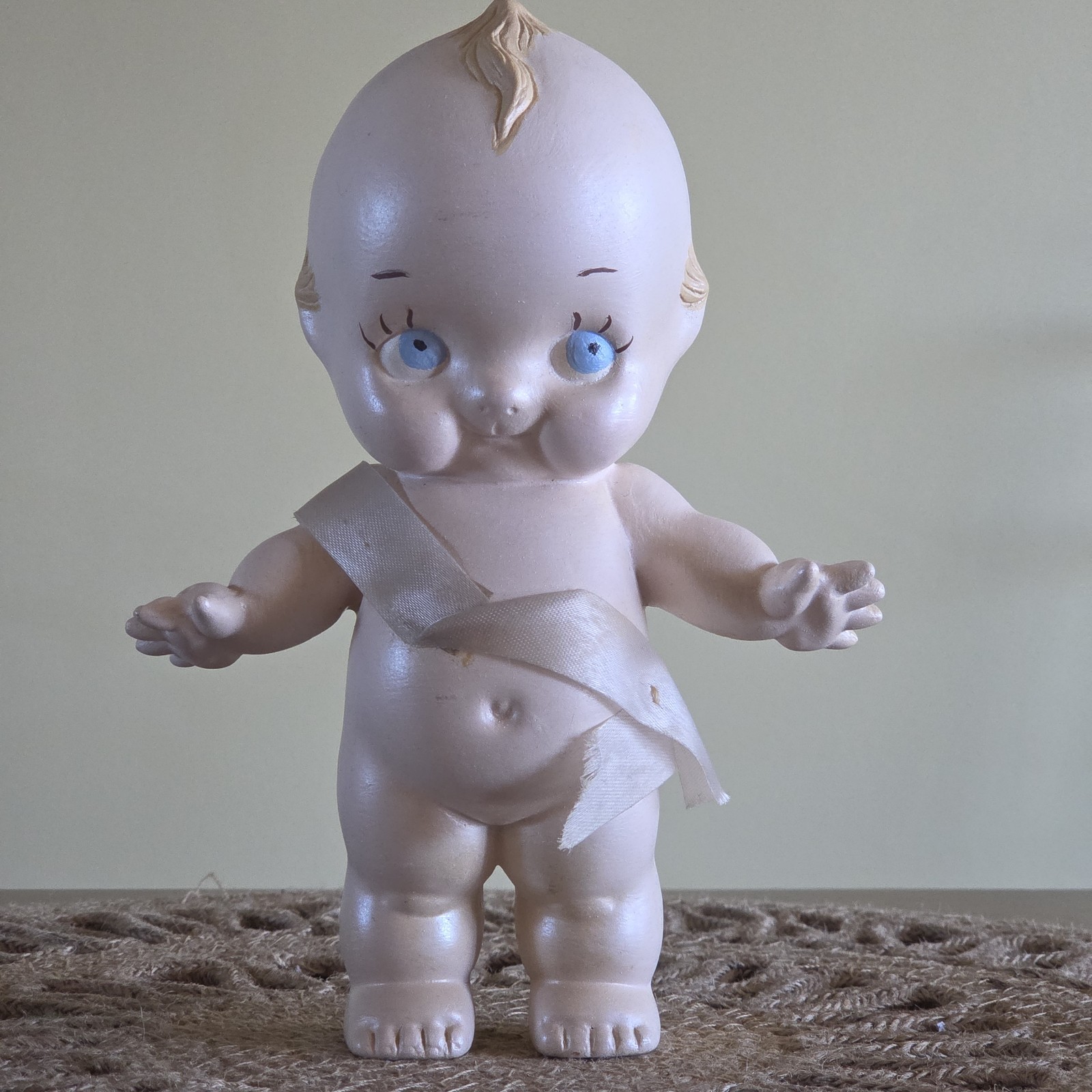 Vintage Kewpie Doll Figurine Ceramic Mold Hobbyist Blonde Hair, Blue Eyes 7.25″