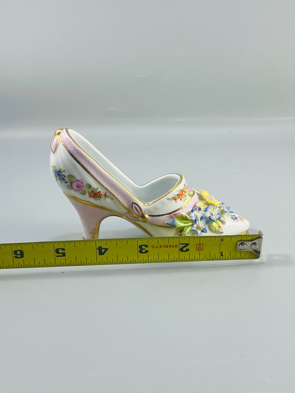 Cracker Barrel Porcelain Victorian Style Floral High Heel Shoe Figurine 5″x 3.5″