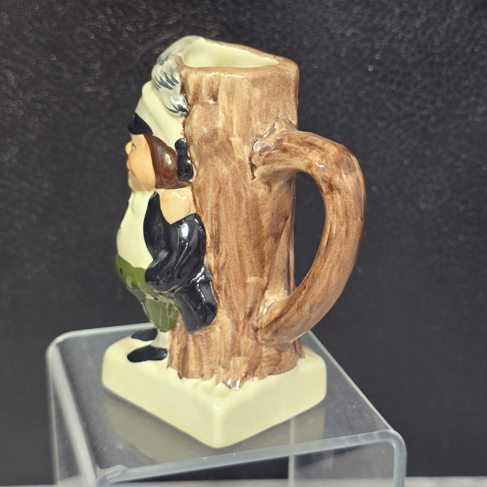 Toby Jugs Mugs Mad Hatter Alice In Wonderland Tweedle Dee Dum Wood Pyrenees
