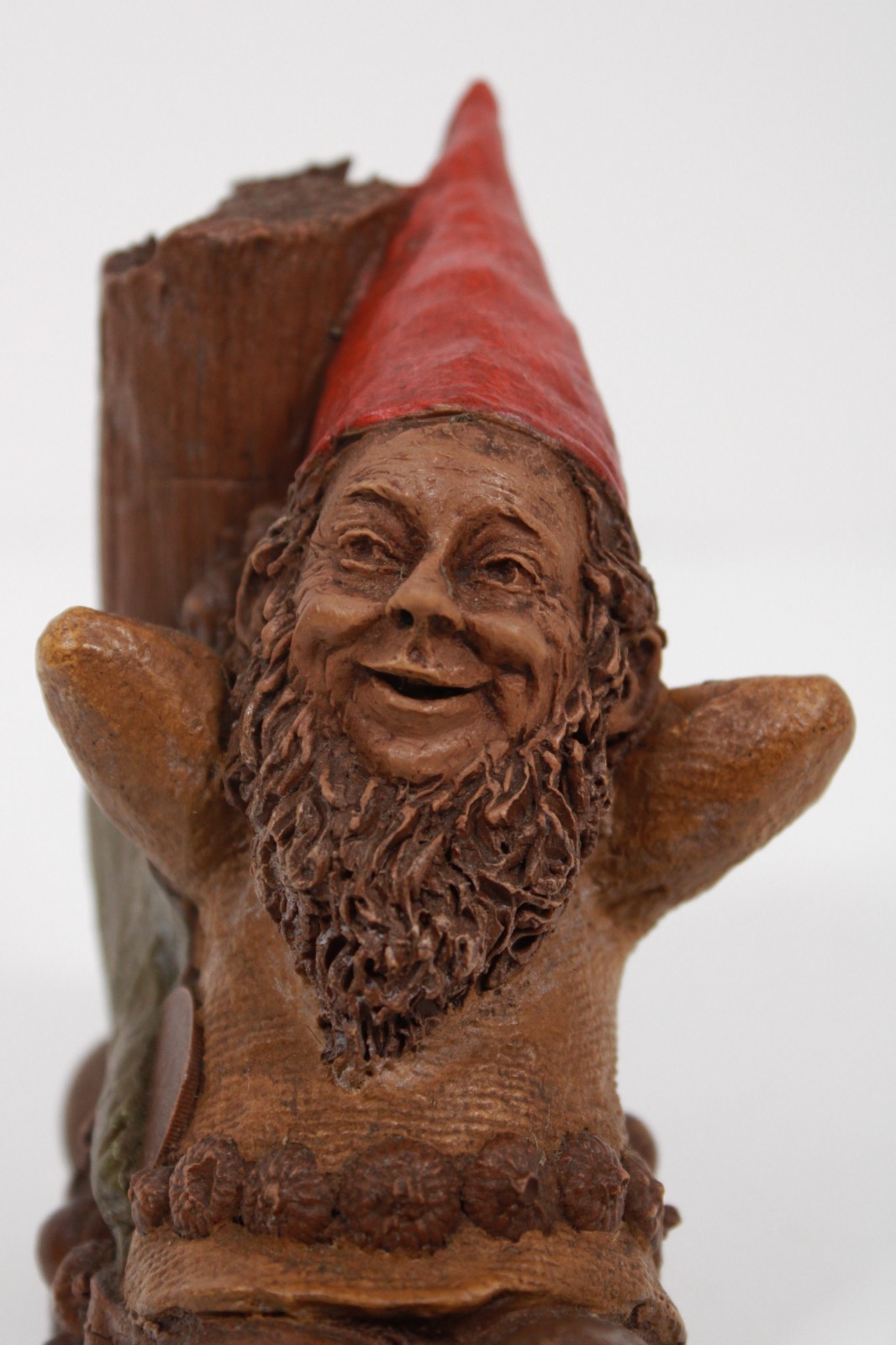 Tom Clark Vintage 1983 Saturday Gnome #58 Lying By a Tree Trunk Figurine