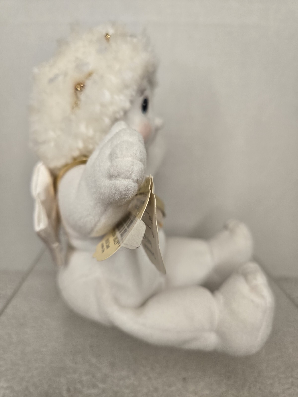 Dreamsicles Dawn Angel Hugs 2000 With Tag 9″ Plush Christmas DOB 1/1/1999