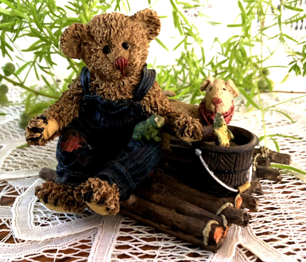 GANZ RESIN COTTAGE COLLECTIBLES – LORRAINE CHEN – BUDDY & FARLEY – DOWN STREAM