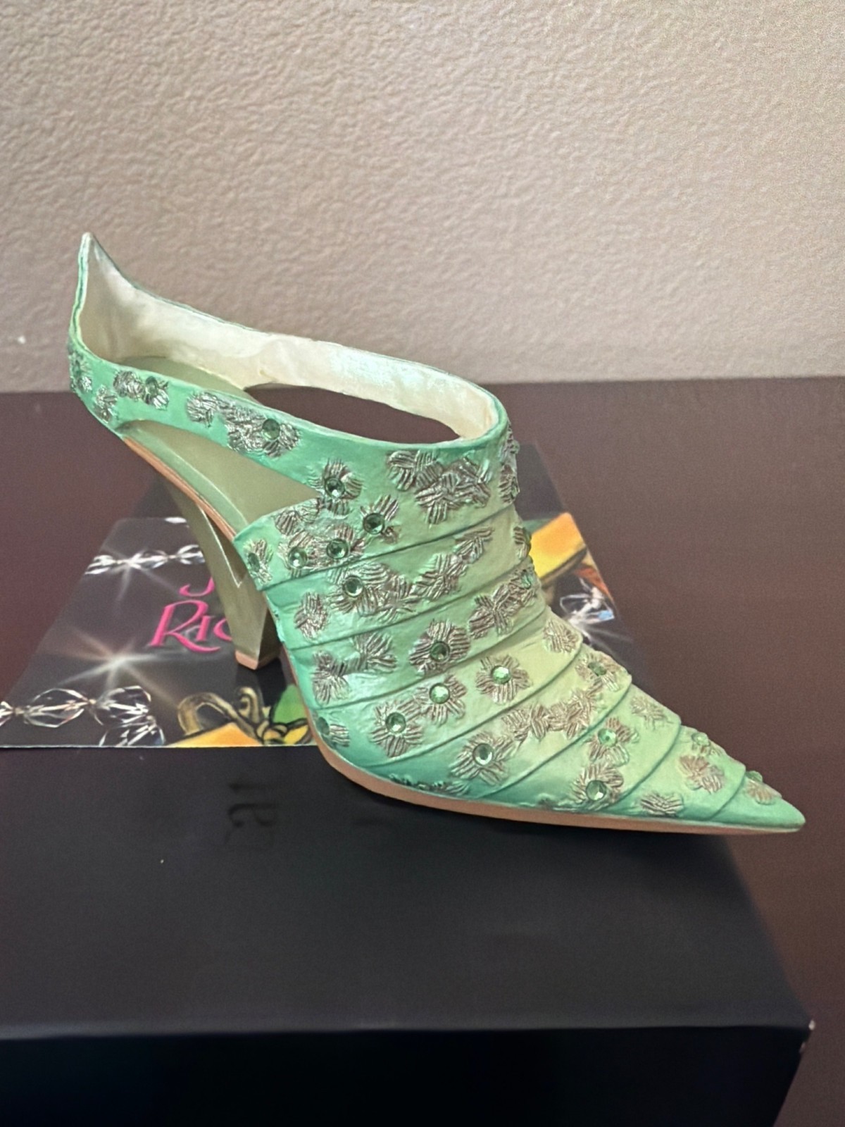 2006 Just The Right Shoe by Raine “Mint Julep” #25617 NEW in Box
