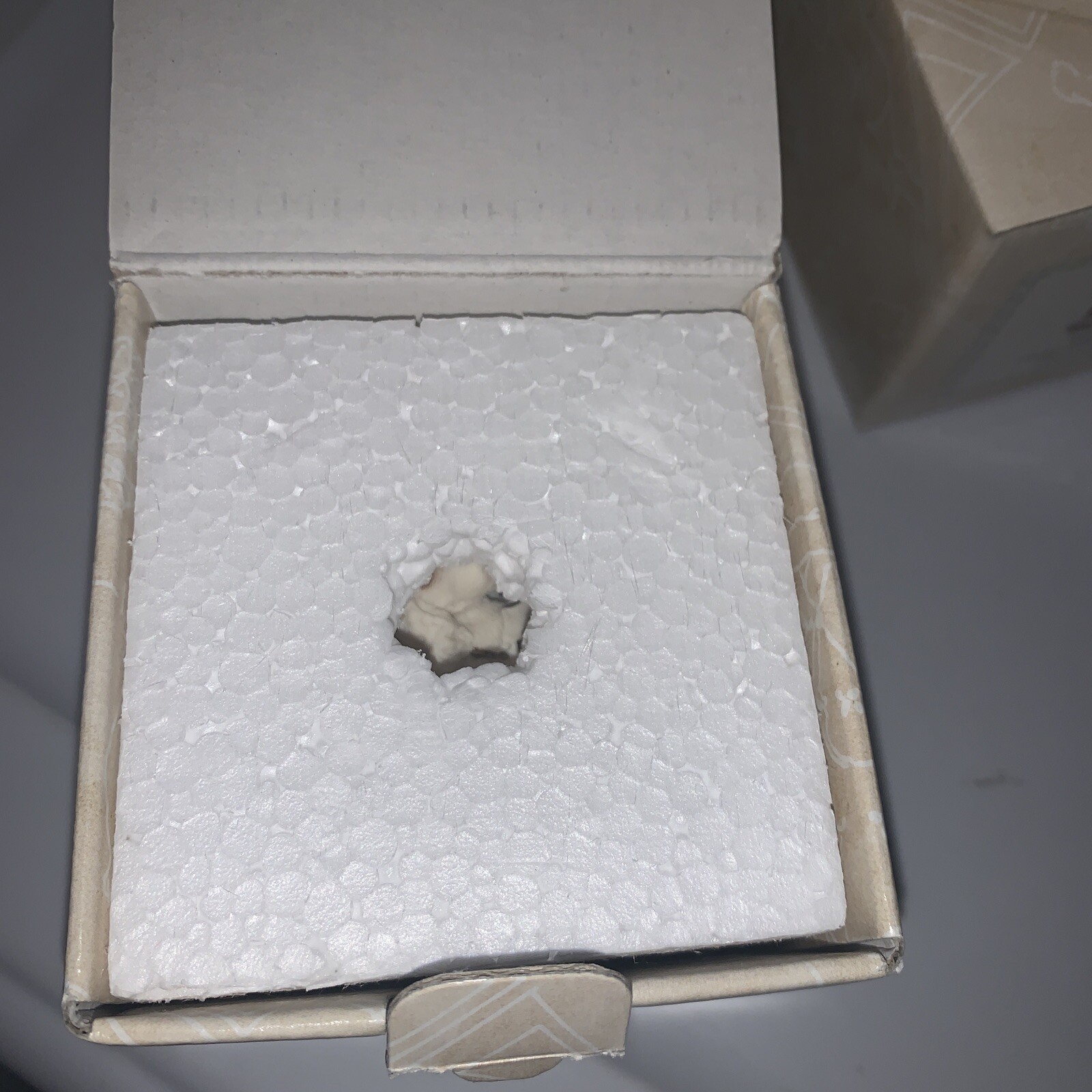 1999 CHRISTMAS ORNAMENT “CAPPY” Made in Italy G. Armani Florence Sculpture￼
