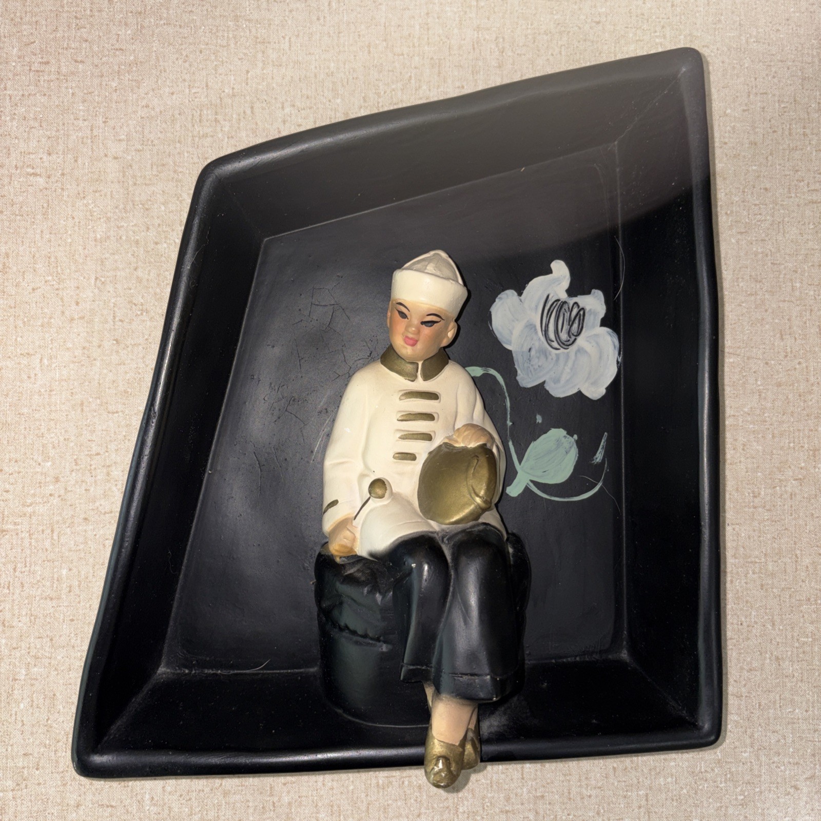 Vtg MCM Chalkware Asian Boy Shadow Box Wall Plaque Figure 1950s Art Deco Black