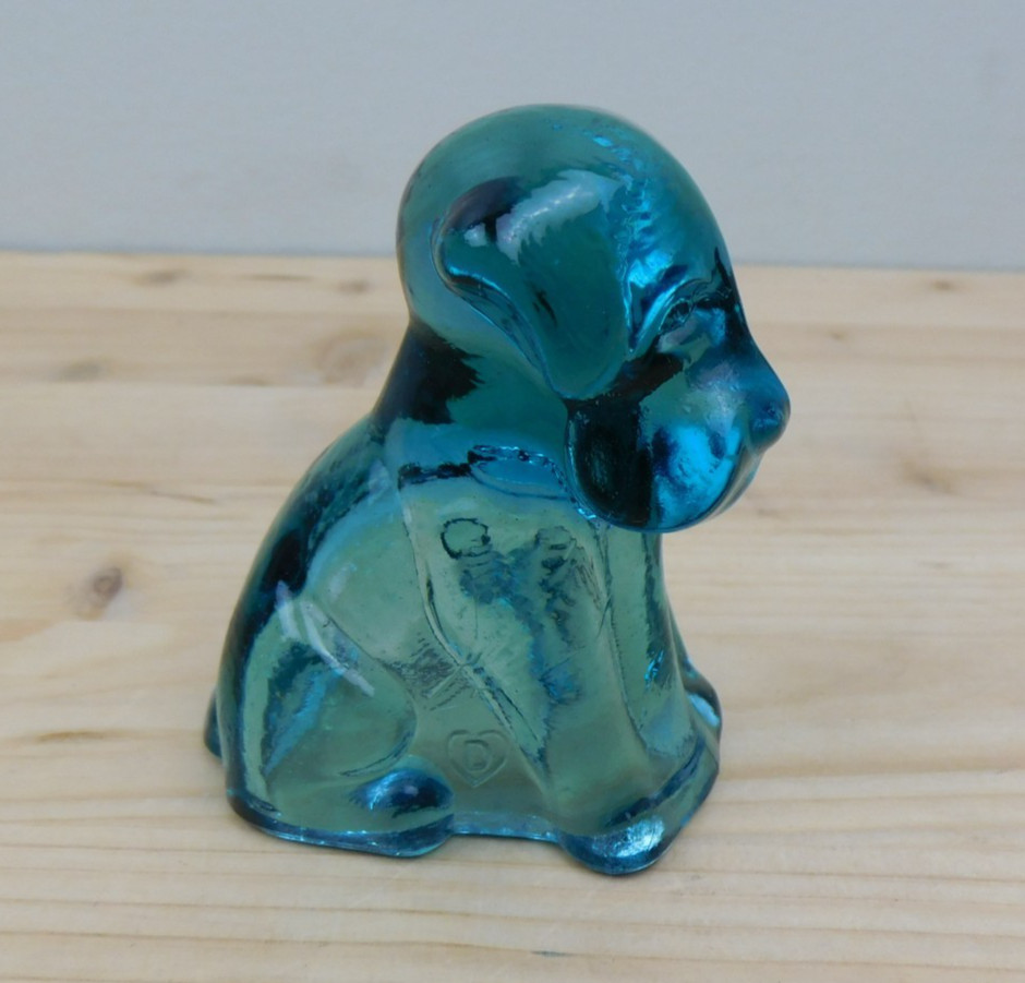 Vintage Degenhart Art Glass Pooch the Dog Figurine “Teal” UV Glow