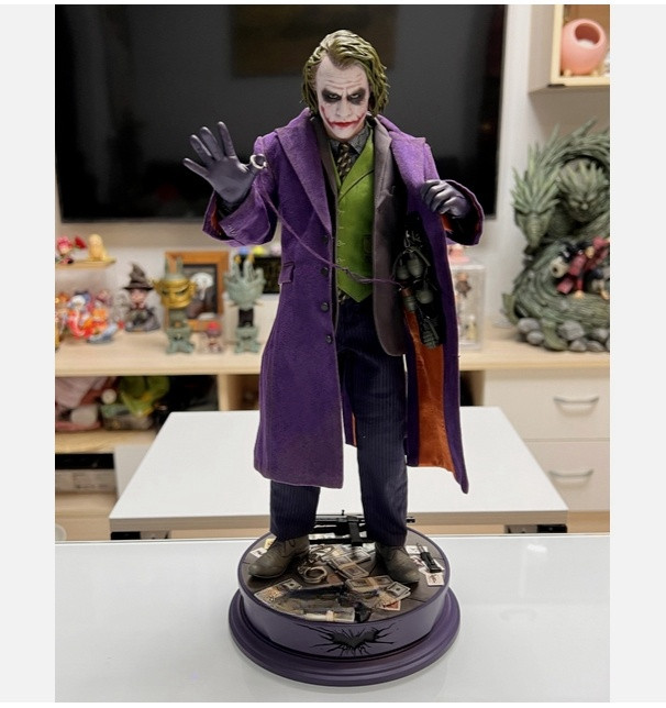 Queen Studio Joker Heath Ledger Action Figure Collectibles 1/6 Standard version