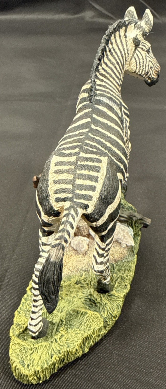 Franklin Mint 1987 Equus Zebra Wildlife Preservation Figurine