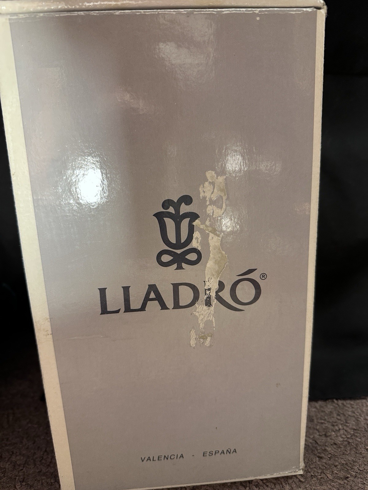 Lladro 7644 INNOCENCE IN BLOOM Porcelain Figurine 9 3/4” Original Box