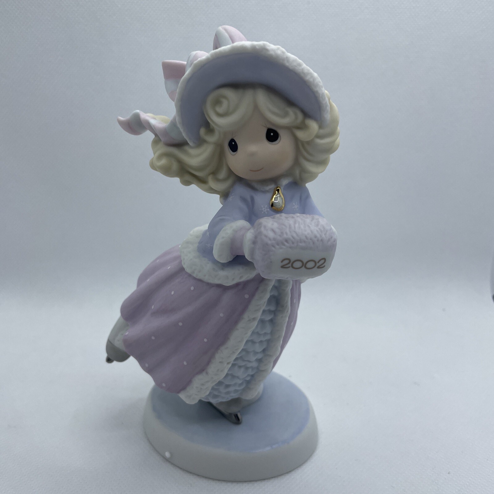 Precious Moments MAY YOUR HOLIDAYS SPARKLE WITH JOY Girl Ice Skating Figurine