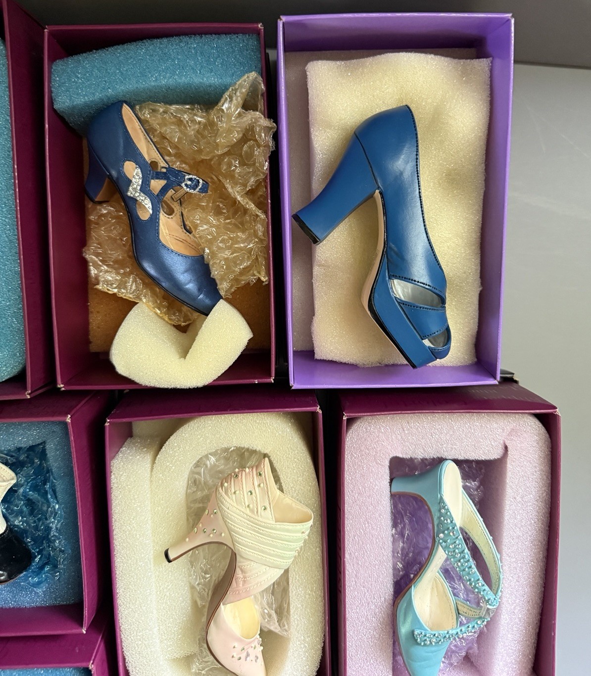 Lot 11 Just The Right Shoe By Raine 1999 2000 2001 2002 Decor Original Boxes COA