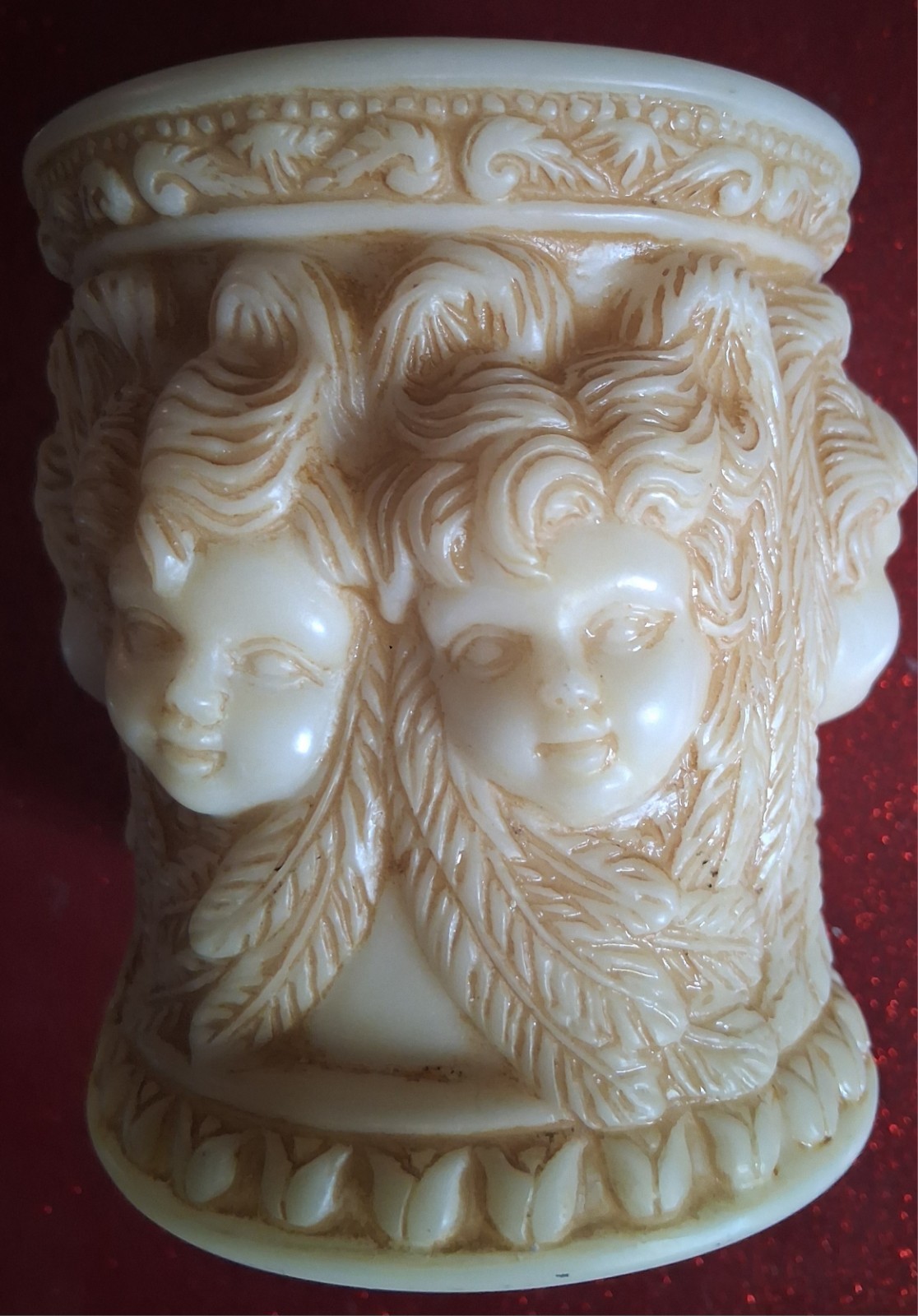FOLK ART RESIN COMPOSED ITALIAN STYLE CARVED CHERUBS PEDESTAL DISPLAY STAND