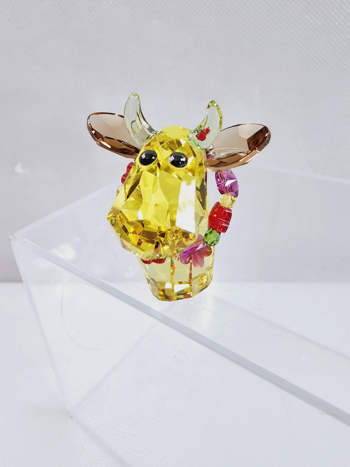 Swarovski 1093651 Lovlots Ltd Online Edition Sunshine Mo Yellow Cow 2011 w/ Box