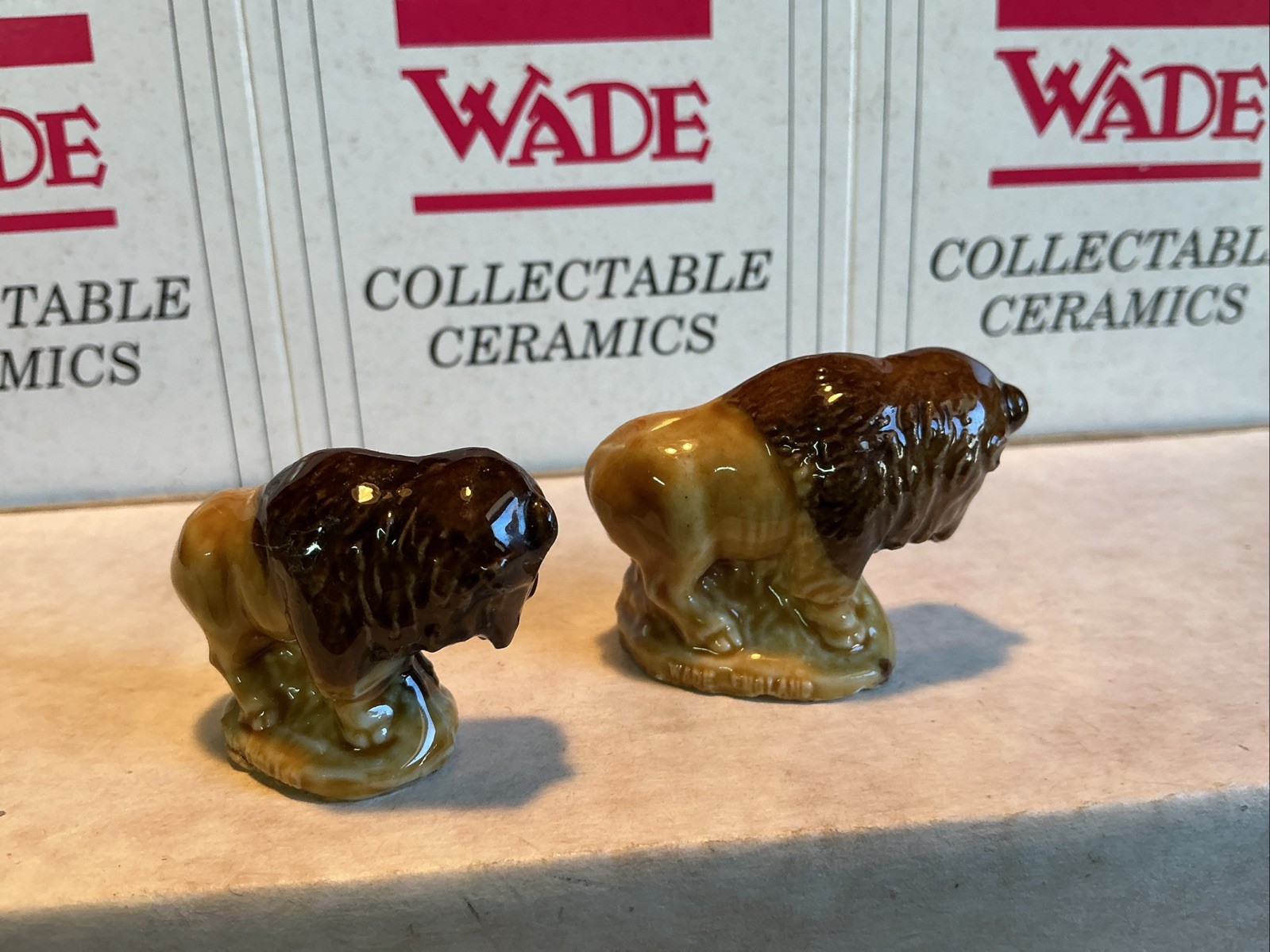 WADE BISON / BUFFALO RED ROSE TEA Large+Small Versions 1967-73