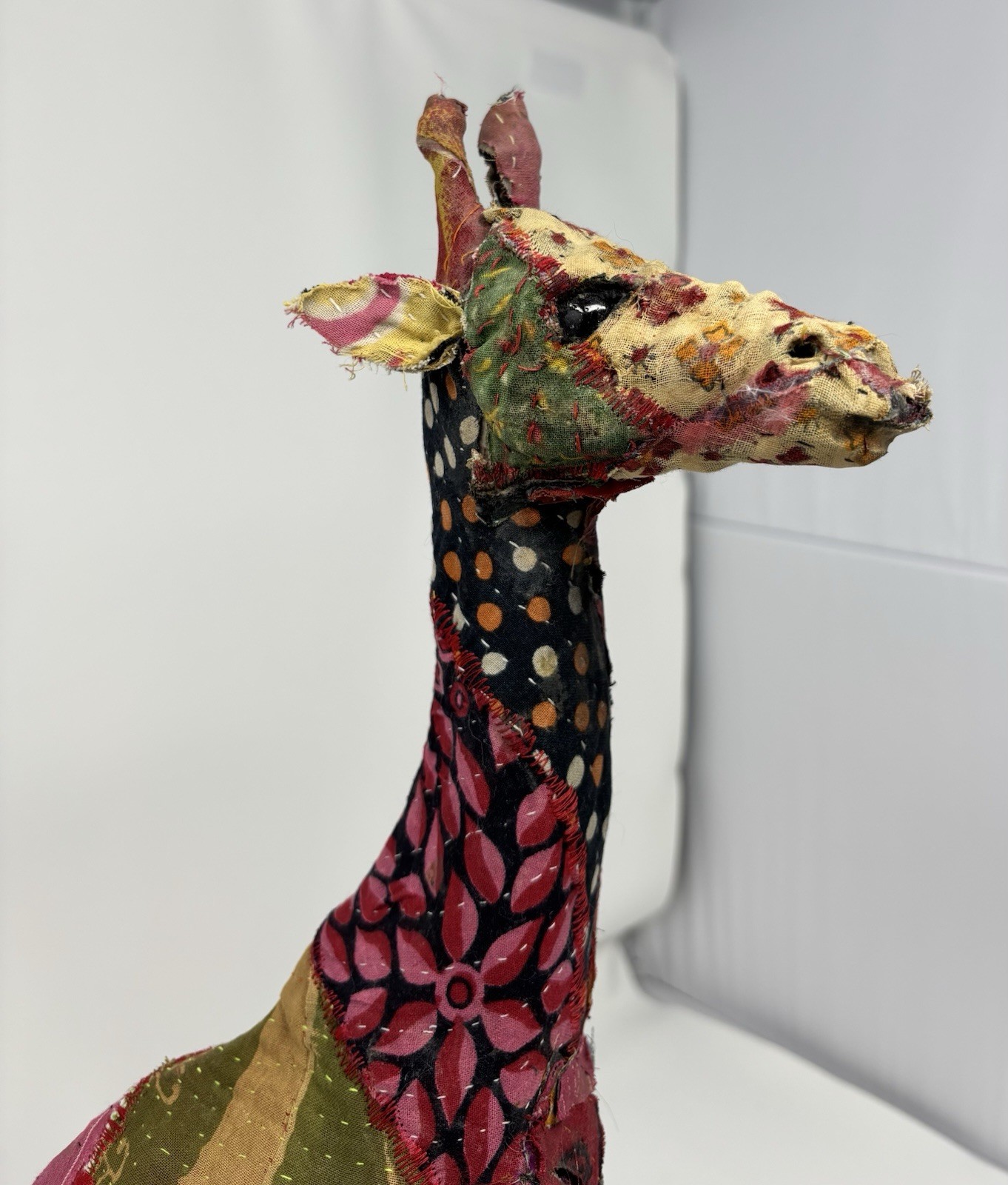 Vintage Giraffe Statue Patchwork Sari Fabric Mache Sculpture 18″ Decor